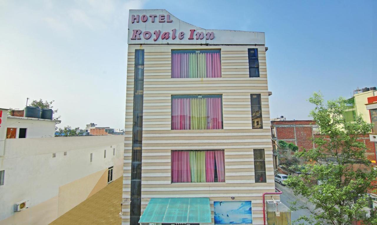 Itsy By Treebo - Royale Inn Мірут Екстер'єр фото